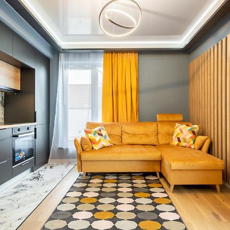 Sunflower - Chic Loft In Tineretului Bucarest Exterior foto